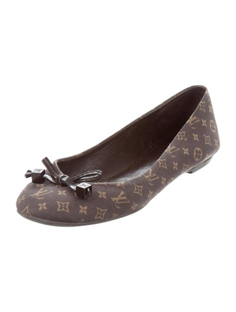 publicidad louis vuitton shoes|louis vuitton flat shoes.